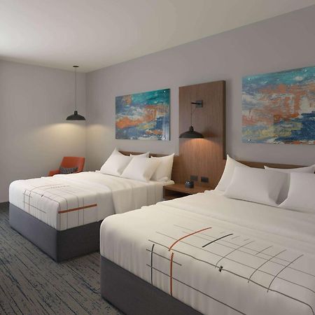 La Quinta Inn & Suites By Wyndham Chattanooga Downtown/South ภายนอก รูปภาพ