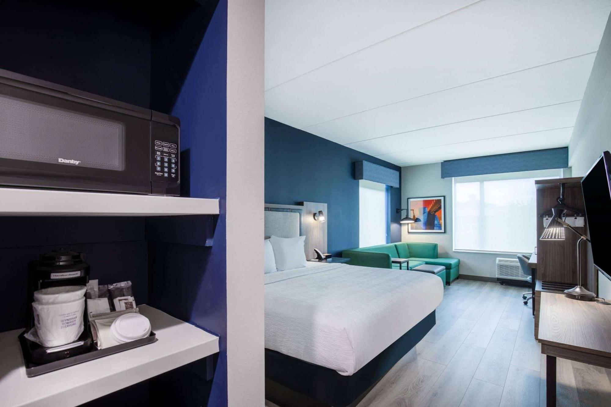 La Quinta Inn & Suites By Wyndham Chattanooga Downtown/South ภายนอก รูปภาพ