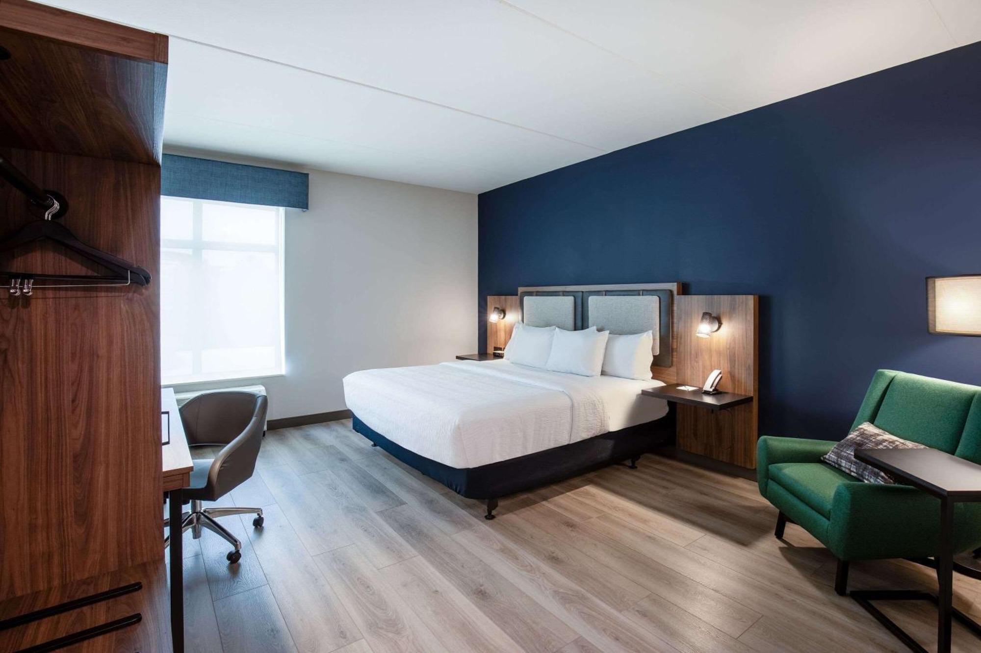 La Quinta Inn & Suites By Wyndham Chattanooga Downtown/South ภายนอก รูปภาพ