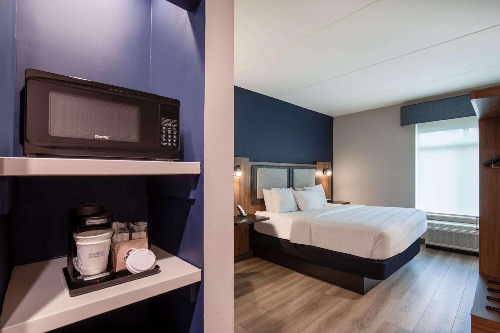 La Quinta Inn & Suites By Wyndham Chattanooga Downtown/South ภายนอก รูปภาพ