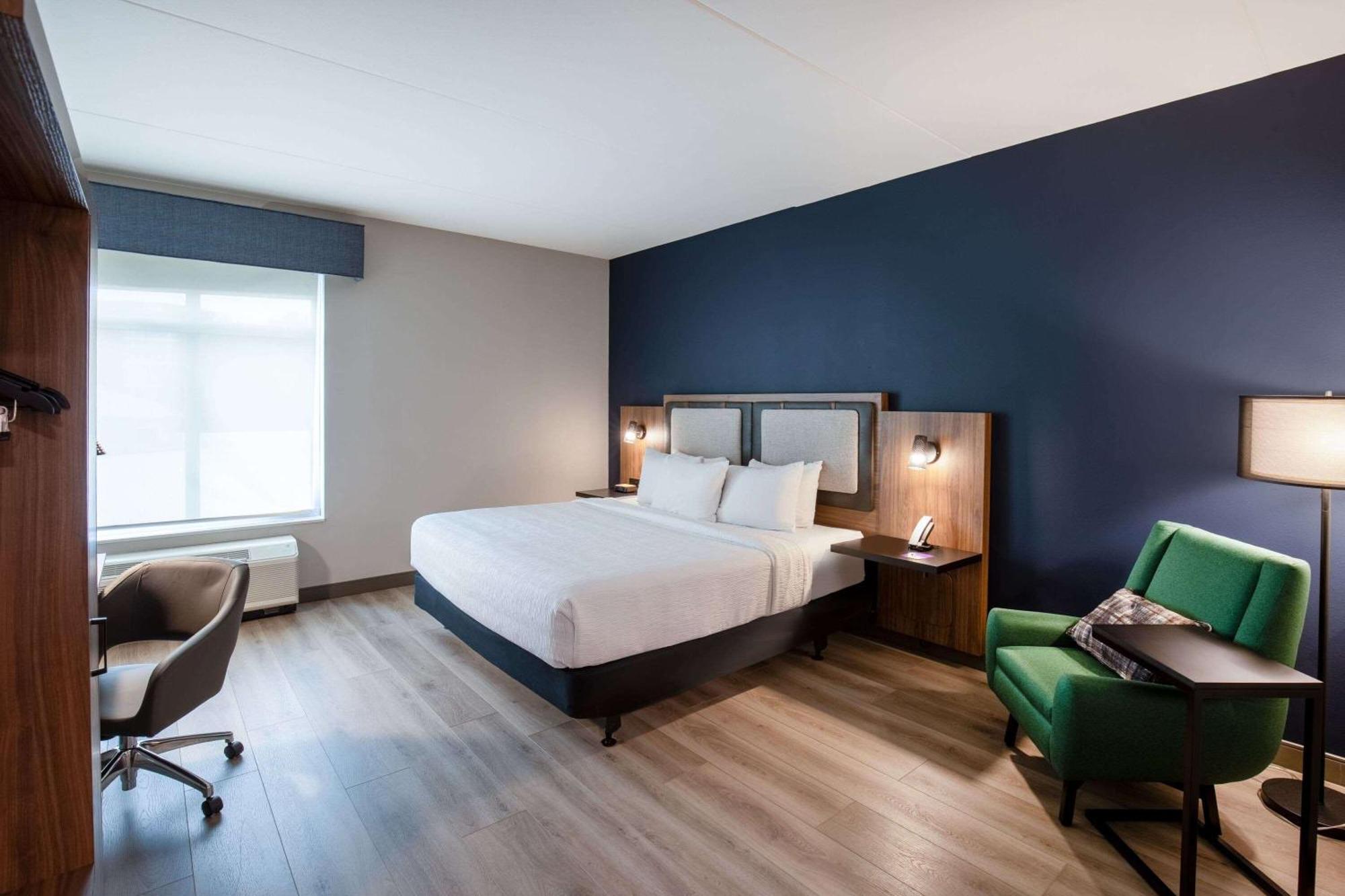 La Quinta Inn & Suites By Wyndham Chattanooga Downtown/South ภายนอก รูปภาพ